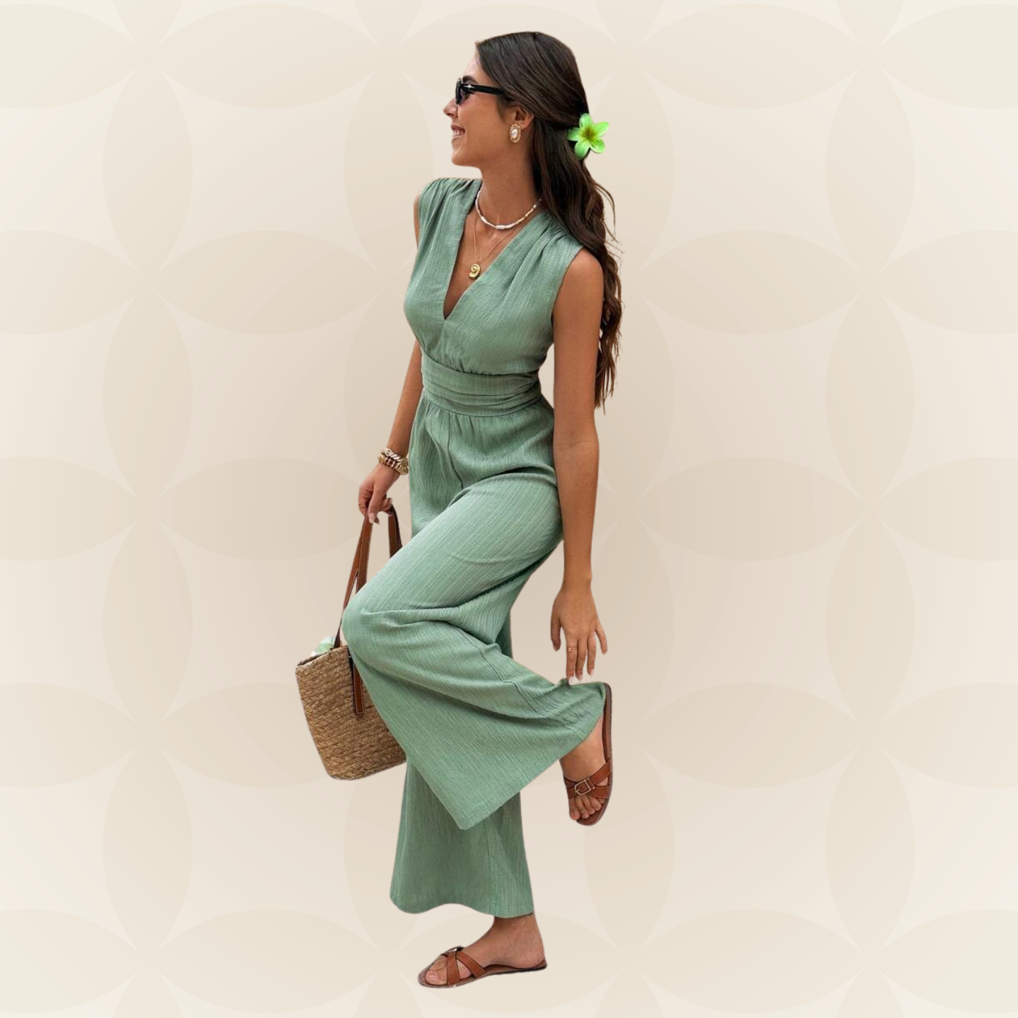 Marga | Effen jumpsuit met diepe V-hals en gerimpelde mouwen