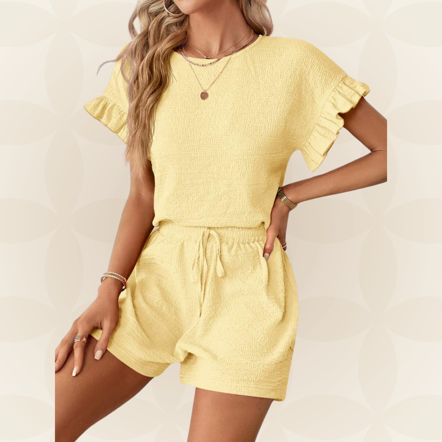 Britt | Casual set met rimpeling en knoopdetails