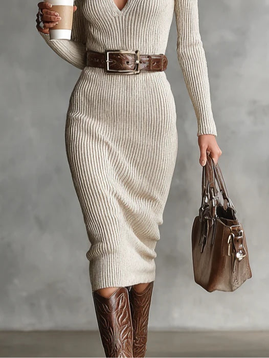 Yolan - Elegante jurk met halfhoge kraag